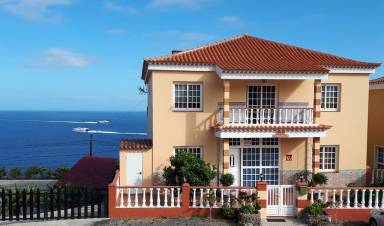 Apartment Balcony Playa de Santiago