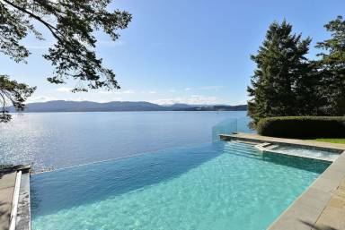 House Galiano Island