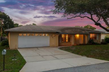 House  Sarasota Springs
