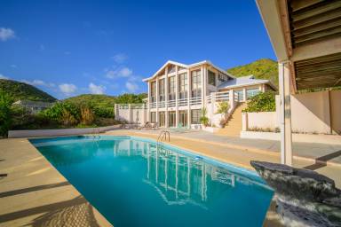 297 m² Villa