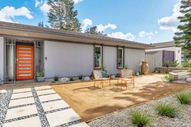 House  Thousand Oaks