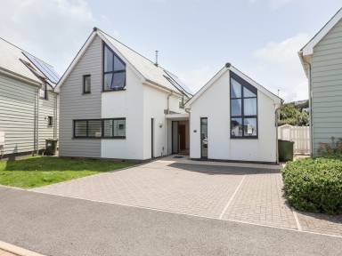 Cottage  Westleigh