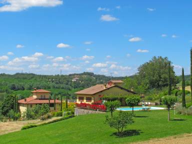 Casa a San Giovanni Valdarno con piscina e barbecue - HomeToGo
