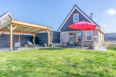 House Balcony/Patio Den Burg