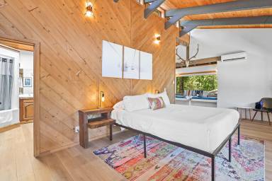 House Mount Shasta