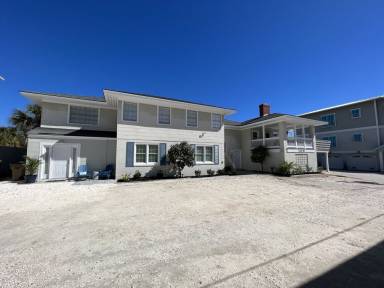 297 m² House