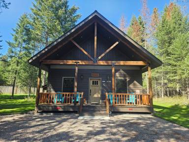Cabin Columbia Falls