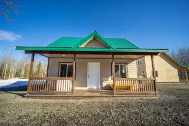 Cabin Balcony/Patio Soldotna