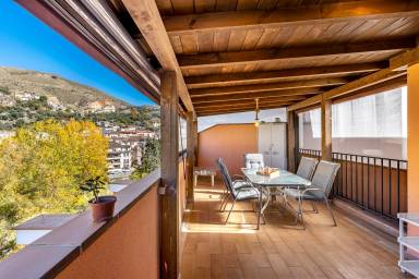 70 m² Apartament