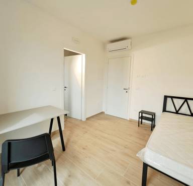 Camera privata 100 m²