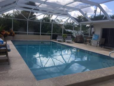 House Beacon Point Condo
