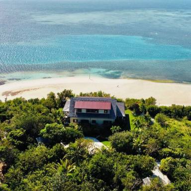 266 m² House