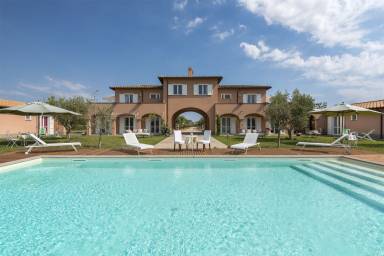 Villa Tuscania
