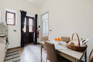 Appartamento con internet veloce e sauna | Vista sulla città | Ideale per il telelavoro