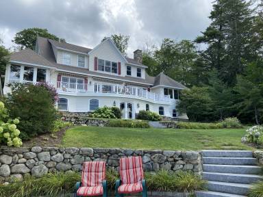 House Wolfeboro Falls