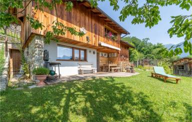 65 m² Ferienhaus mit Terrasse, 7 Gäste mit Hund, 2 Schlafzimmer, in Fratte,  Trentino-Südtirol