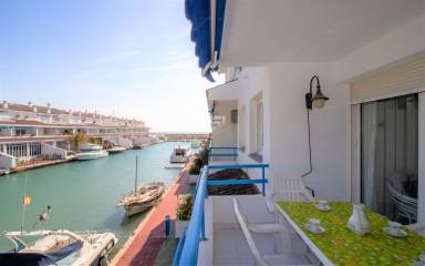 Apartamento con terraza