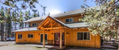 Lodge Kitchen La Pine