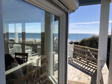 House Emerald Isle