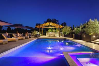 Farmhouse  Healdsburg