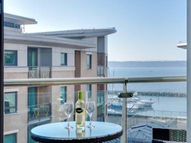 Apartment with terrace