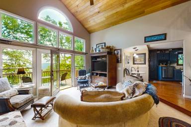 156 m² House