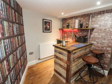 Cottage Ironbridge Gorge Civil Parish