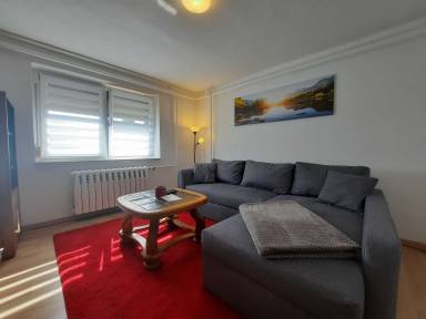 Apartment Waren