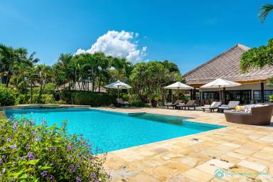 600 m² Villa