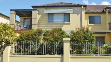 House  Iluka