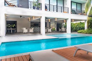 Condo R