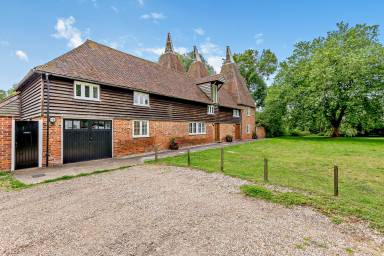 Cottage  Canterbury