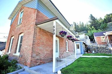 House Pet-friendly Helena