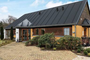 Huis 147 m²