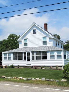 House  Rye Beach