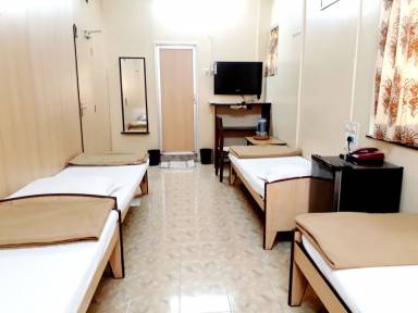 Accommodation Khetwadi