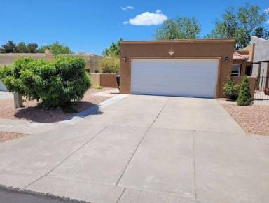 House Sandia Heights