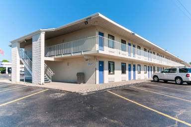 Motel Internet Farmington Hills