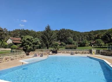 Merveilleux chalet convivial et familial avec terrasse, piscine et jardin | Vue nature | Avec animaux bienvenus