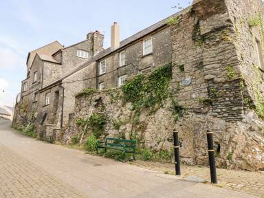 Cottage Cosheston