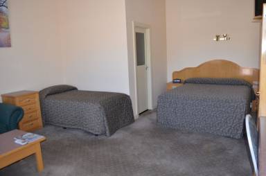 Motel  Plympton