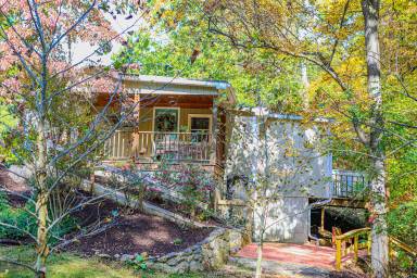 Cottage Grottoes