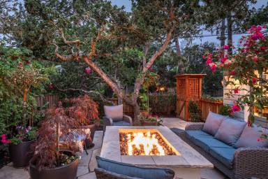 House Carmel-by-the-Sea