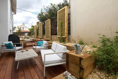 Holiday home with barbeque, garden & terrace