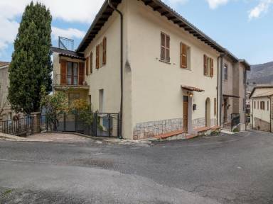Appartamento Arrone
