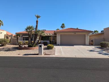 144 m² House