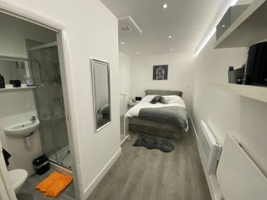 Apartment  Uxbridge