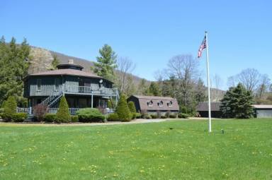 Cabin Galeton