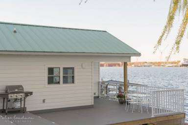 Cottage Sturgeon Bay