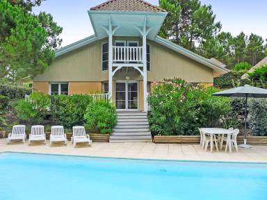 Atractiva casa totalmente equipada con barbacoa, jardín y piscina privada